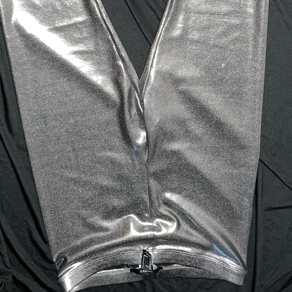 Forever 21 shiny leggings